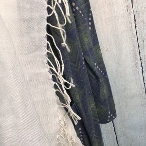 LuLaRoe Sarah Patterned Cardigan Duster with Scarf